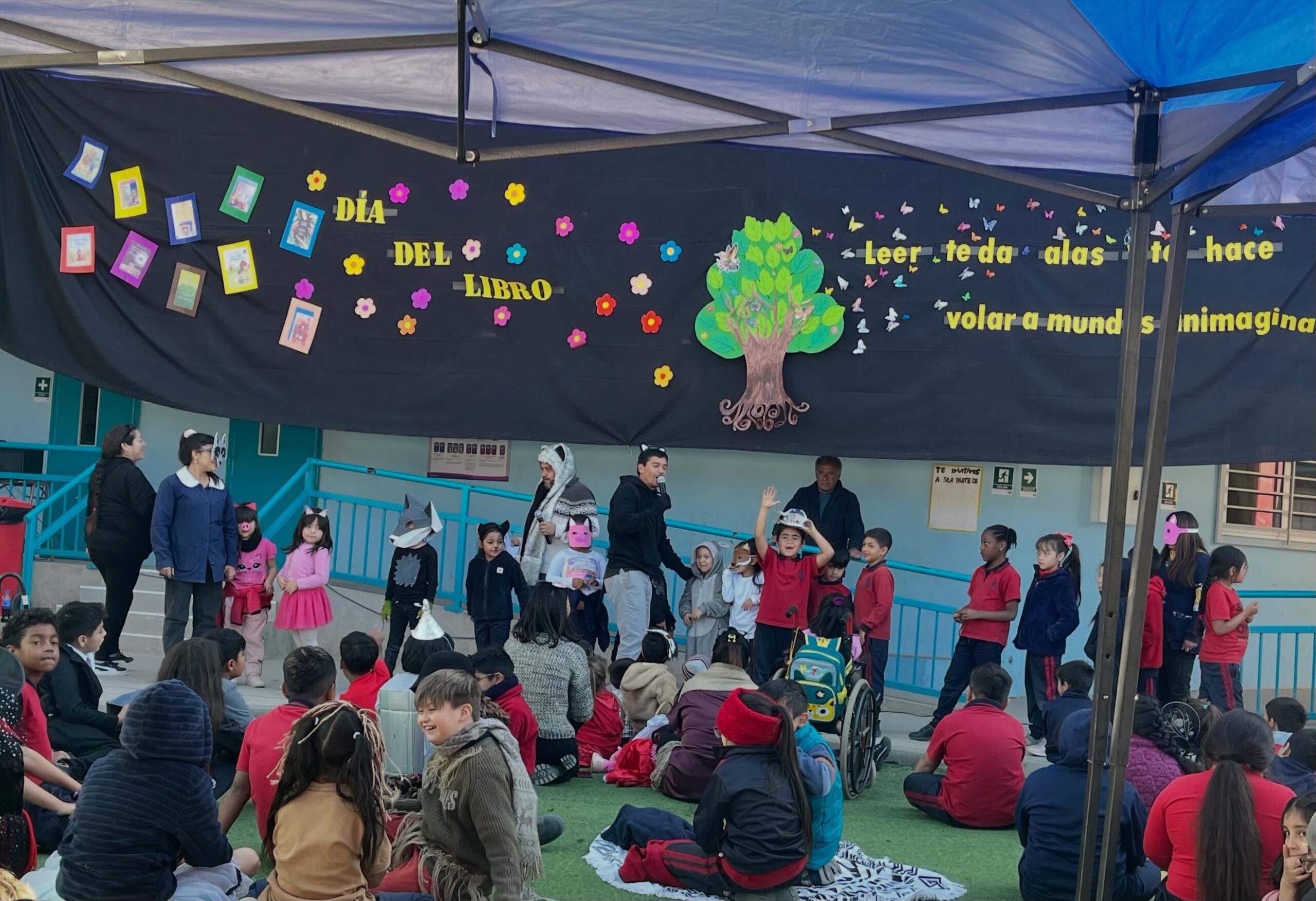 Comunidades educativas del SLEP Costa Central celebraron el Día Mundial del Libro y del Derecho de Autor